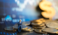 “一点也不愁卖”！自由现金流ETF 上演发行“闪电战”